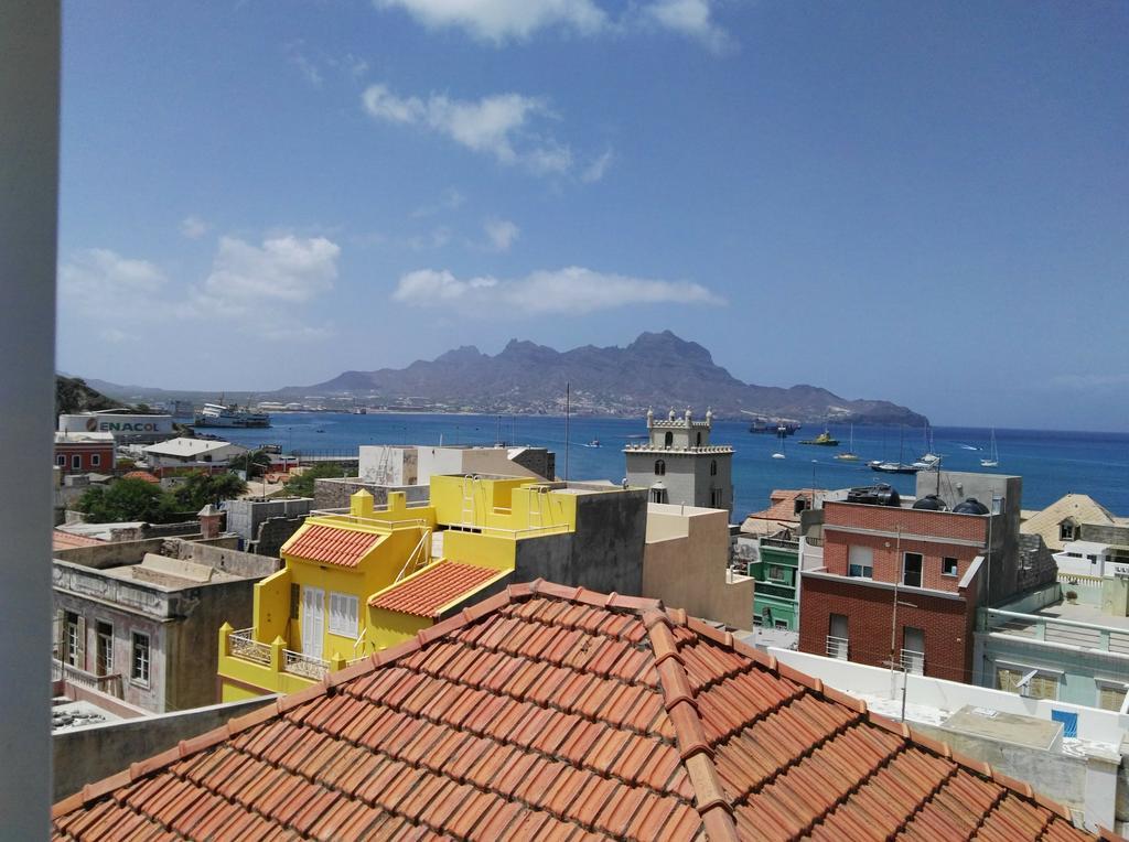 Casa da Luz - Appartement Mindelo Esterno foto